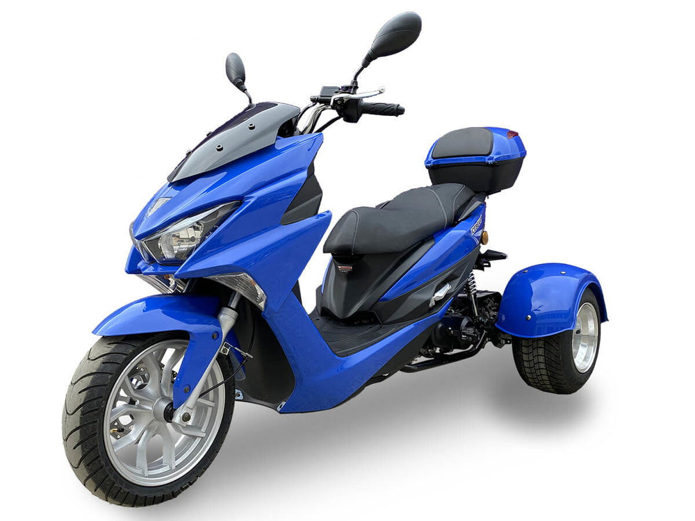 Trifecta 50cc Street Trike, Automatic, Disc Brakes, Aluminum Wheels, Trunk and Windshield Included - Image 3