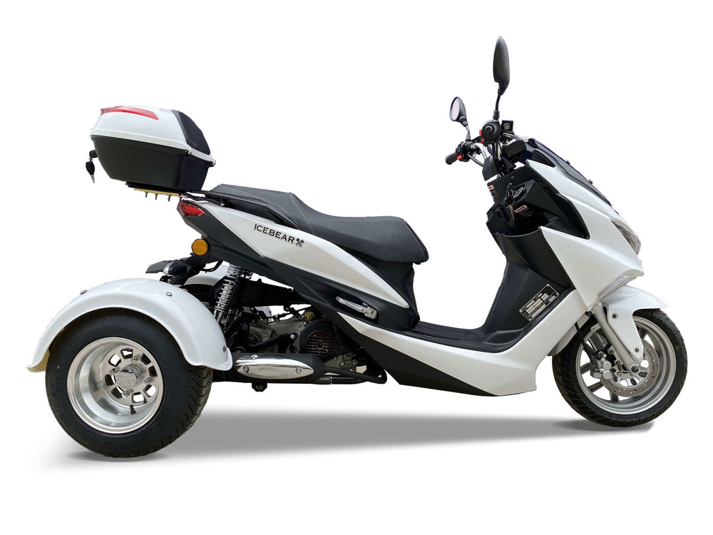 Trifecta 50cc Street Trike, Automatic, Disc Brakes, Aluminum Wheels, Trunk and Windshield Included - Image 6