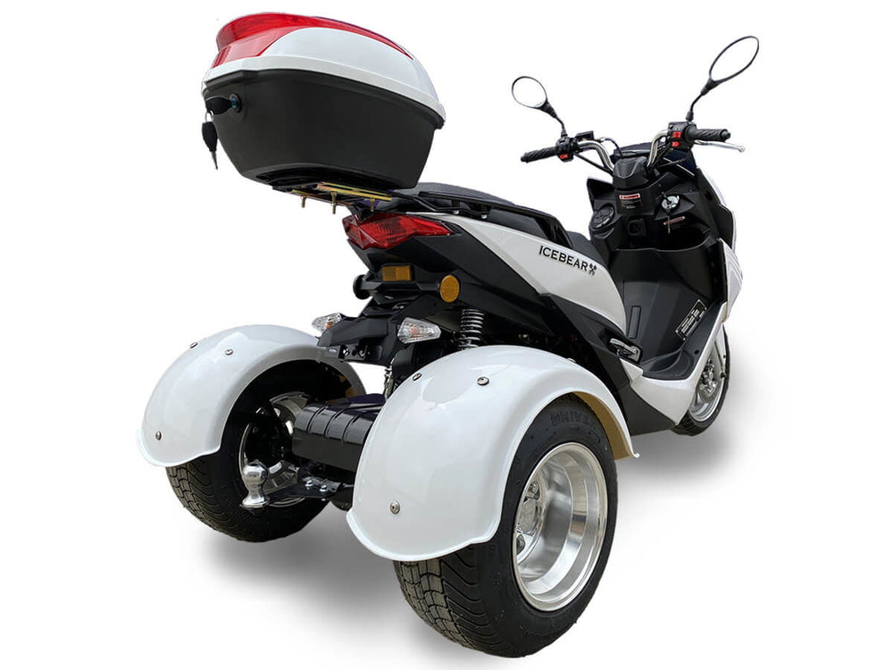 Trifecta 50cc Street Trike, Automatic, Disc Brakes, Aluminum Wheels, Trunk and Windshield Included - Image 7