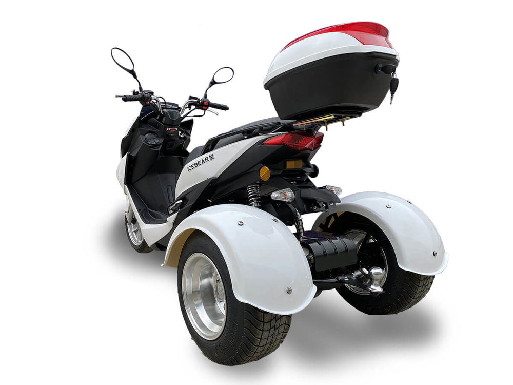 Trifecta 50cc Street Trike, Automatic, Disc Brakes, Aluminum Wheels, Trunk and Windshield Included - Image 8